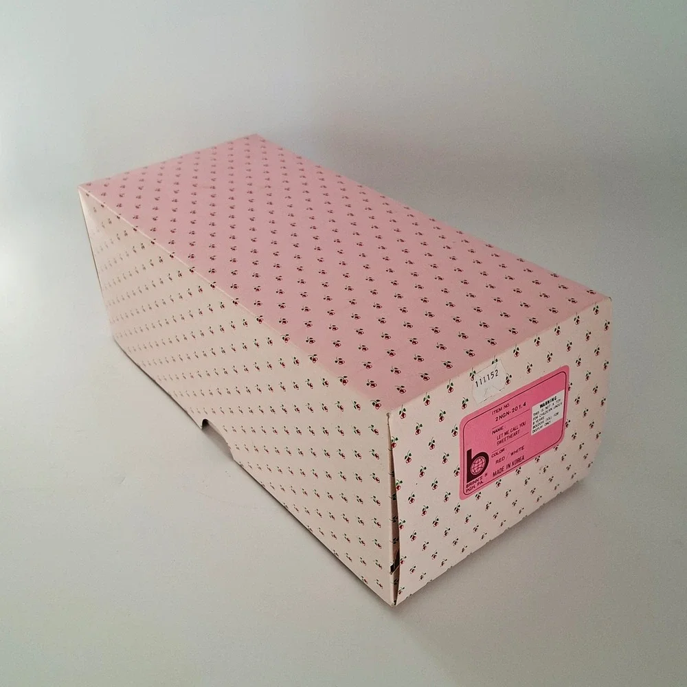 Vintage 1986 Brinn's February Musical Calendar Miss Doll Valentine Box COA Works